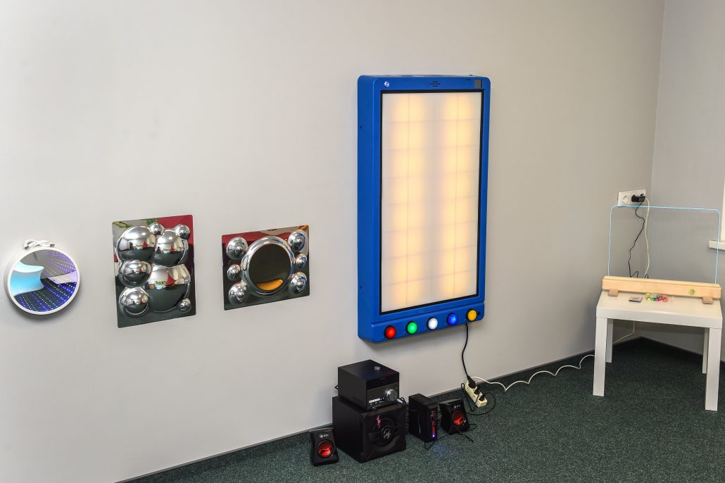 17028_G_Kartanas-min