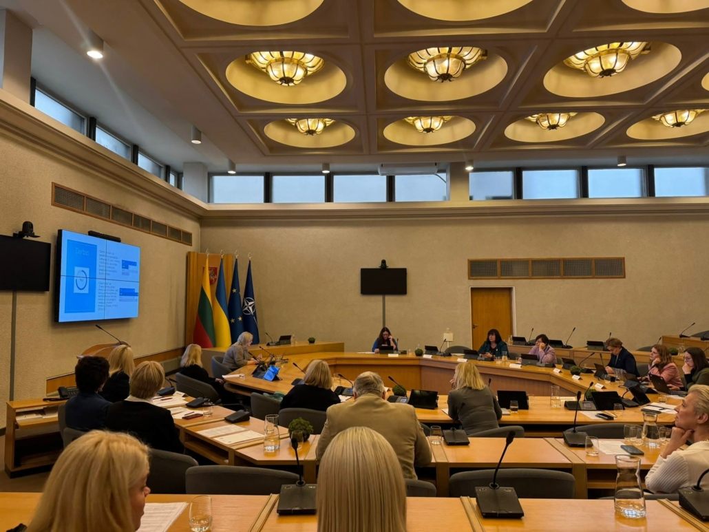 susitikimas vyriausybes rūmuose